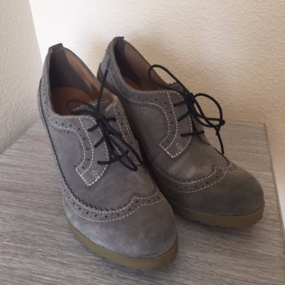 grey suede dr martens